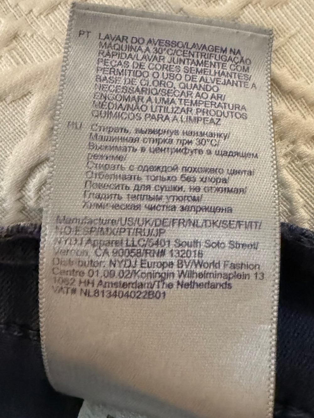 NYDJ BERMUDA SHORTS SIZE 8 - Picture 6 of 6